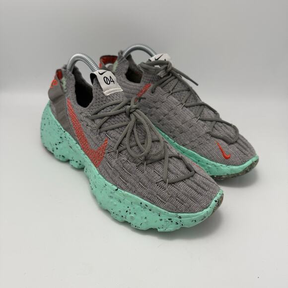 Nike Space Hippie 04 Green Glow Mens CZ6398-020 Clean No Box Size 6.5 EUC - Picture 1 of 9